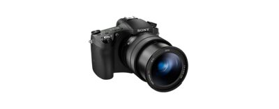 RX10 III with F2.4-4 large-aperture 24-600mm zoom lens | DSC